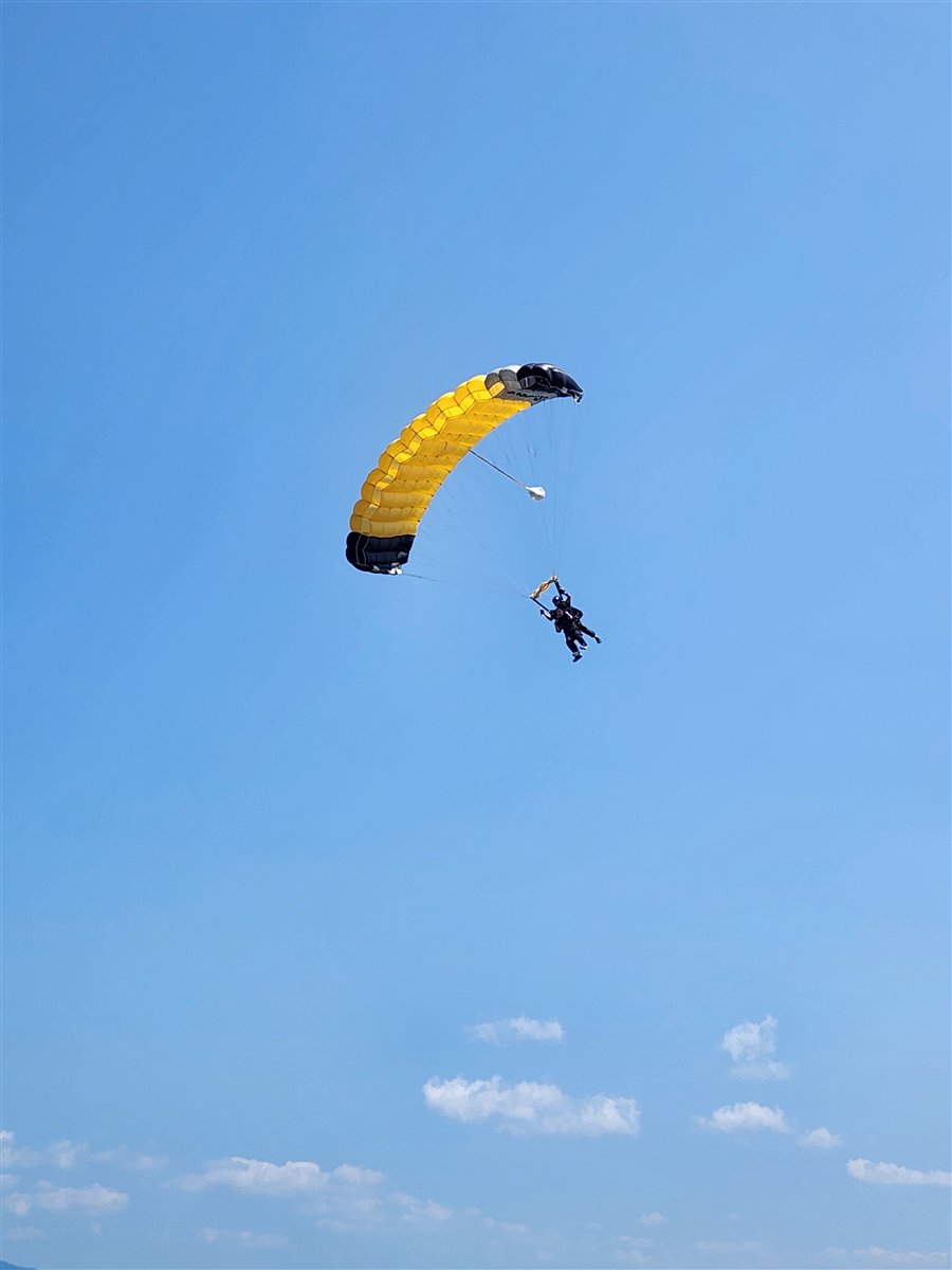 人生の選択肢を象徴する空の風景